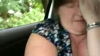 Chunky slut is giving me a nice blowjob in the car