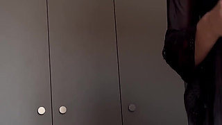 Step Mom Caught Me Jerking off for Her and Sucked Me