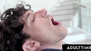 Redhead PAWG finds her stepson masturbating