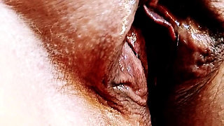 Horny mature looking for a face to sit .