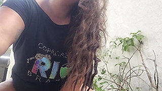 She Likes Black Cock