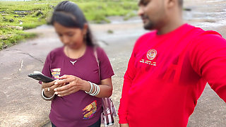 Turister Bhabhi Girl Hamari Ghar Wale Pahad Par Ghoom Aaye, Maine Usko Mere Ghar Le Gaya Aur Uski Gand Par Li - Indian Desi Bhab