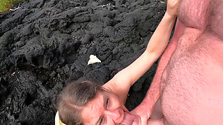 Rough Amateur Outdoor Blowjob and Facial