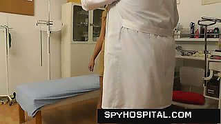 Gyno doctor does hidden camera