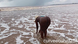 A Quickie at the Beach with a Local Guy