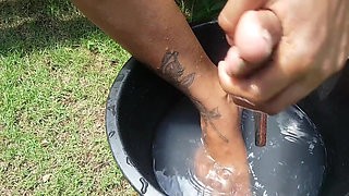 Deep Scrub with Coffee and Honey