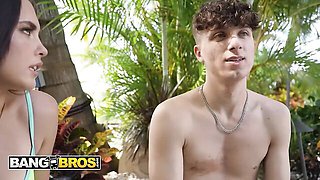 Bang Bros Network - pussy licking video