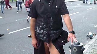 Flashing and Fucking In Public: Big Ass, Blowjob  Amateur Porn