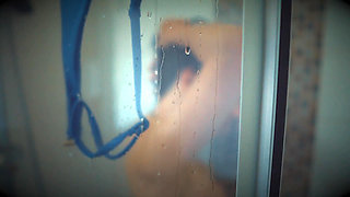 Taking a Shower with Piper