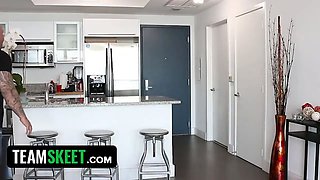 Hot Kendra James and Raylin Ann experiment with Licking Pussy