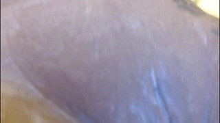 Shaving My Pussy Stubble