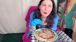 Nurse Ffw Eating After a Long Day