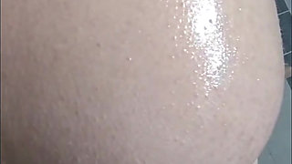 Oiled Big Ass Twerking