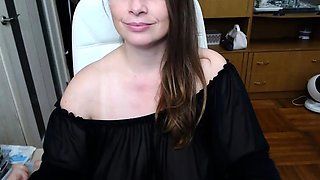 Sexy webcam brunette with big boobs
