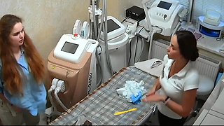 Amateur couple on real hidden cam
